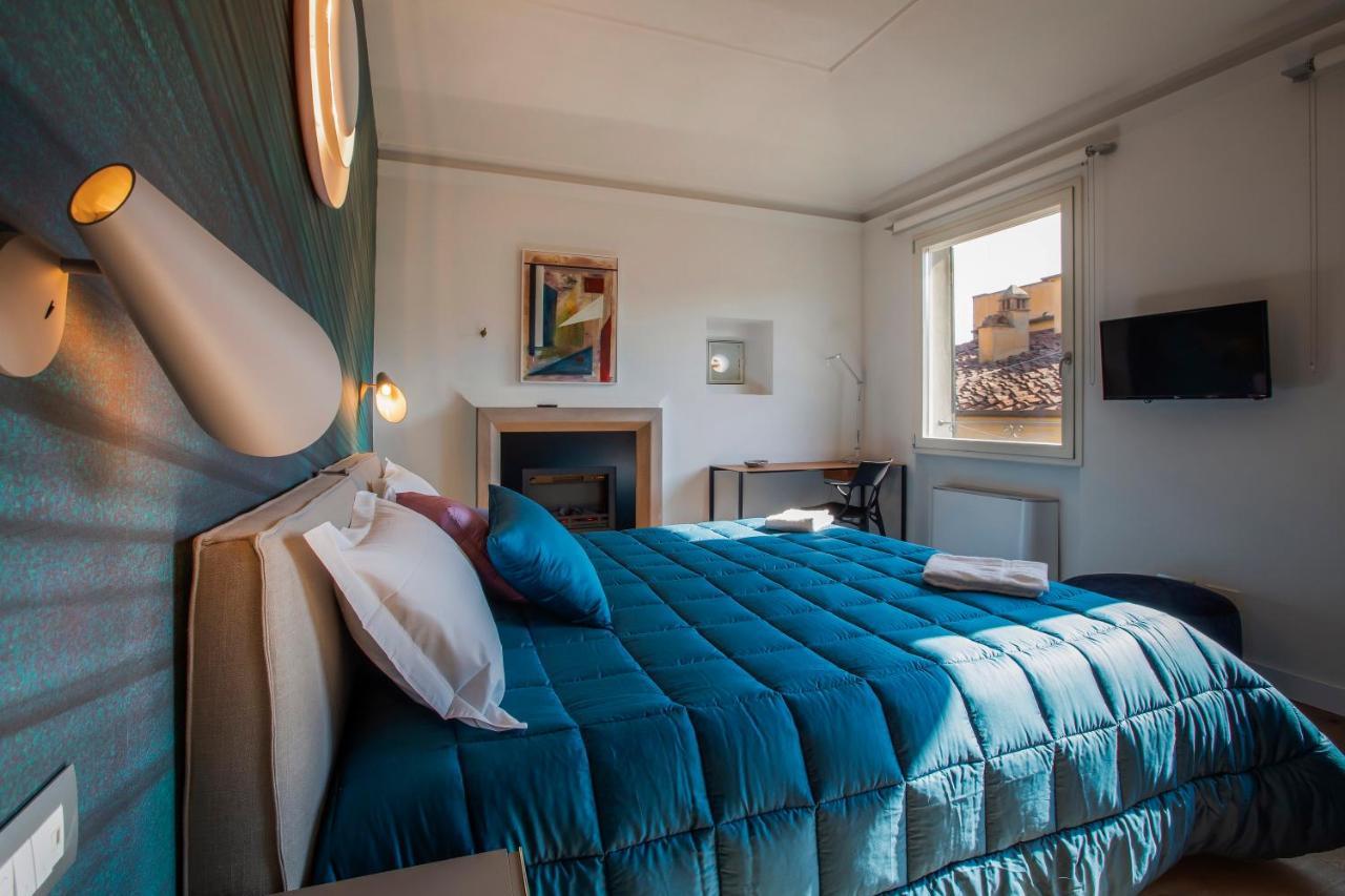 Residenza Benizzi Rooms In The Heart Of Florencia Exterior foto